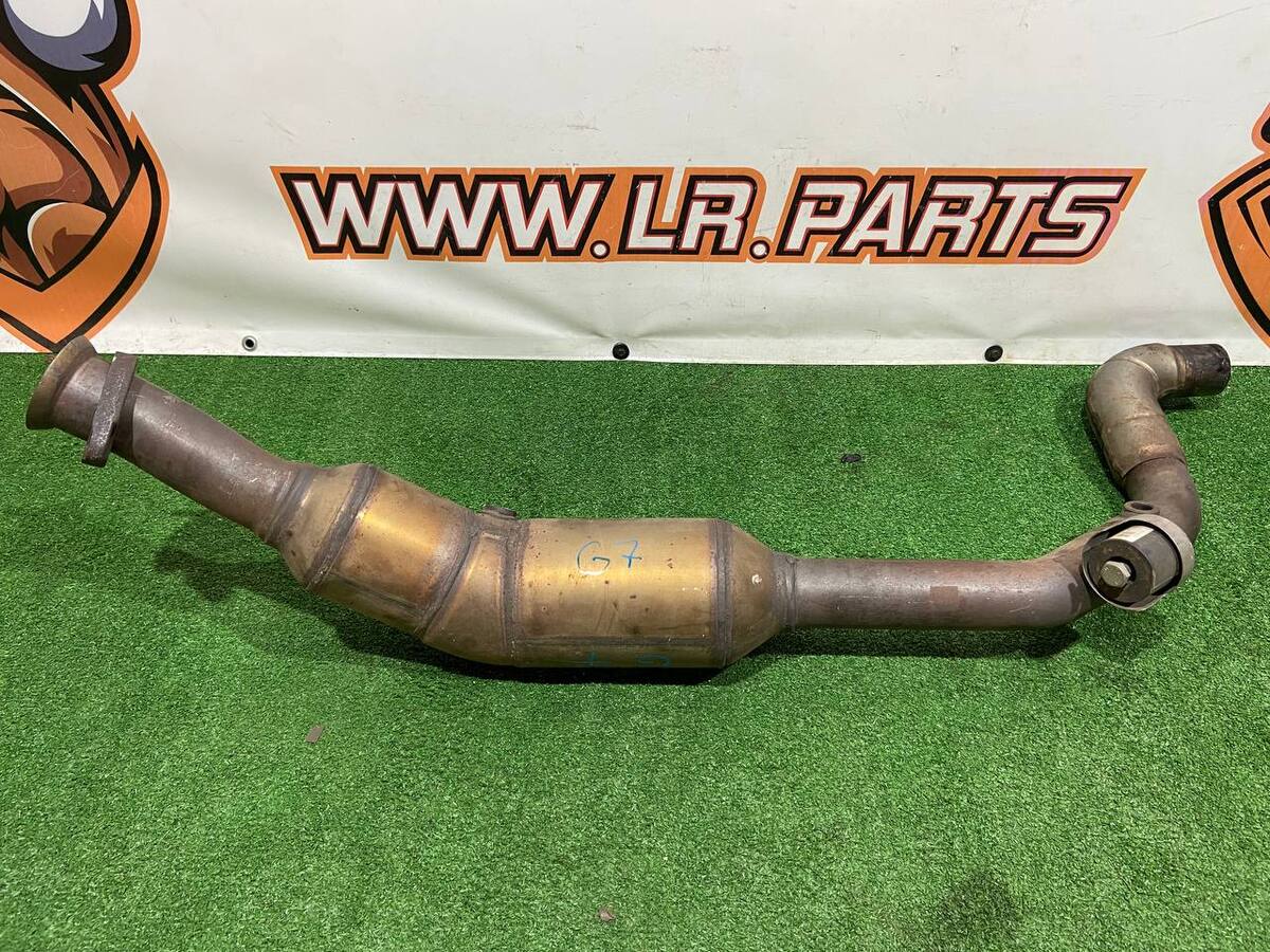 LR054599 Katalizator 3.0 i 5.0 i RANGE ROVER SPORT L494 13-używany